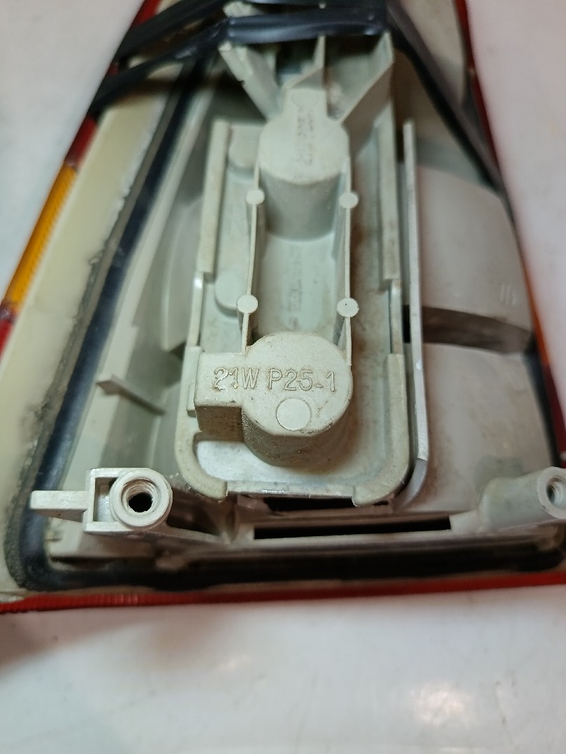 Right Tail light OPEL Kadett E Imagem-3