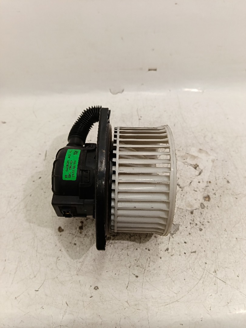 Heater Blower Motor CHEVROLET Aveo Hatchback (T300) Imagem-1