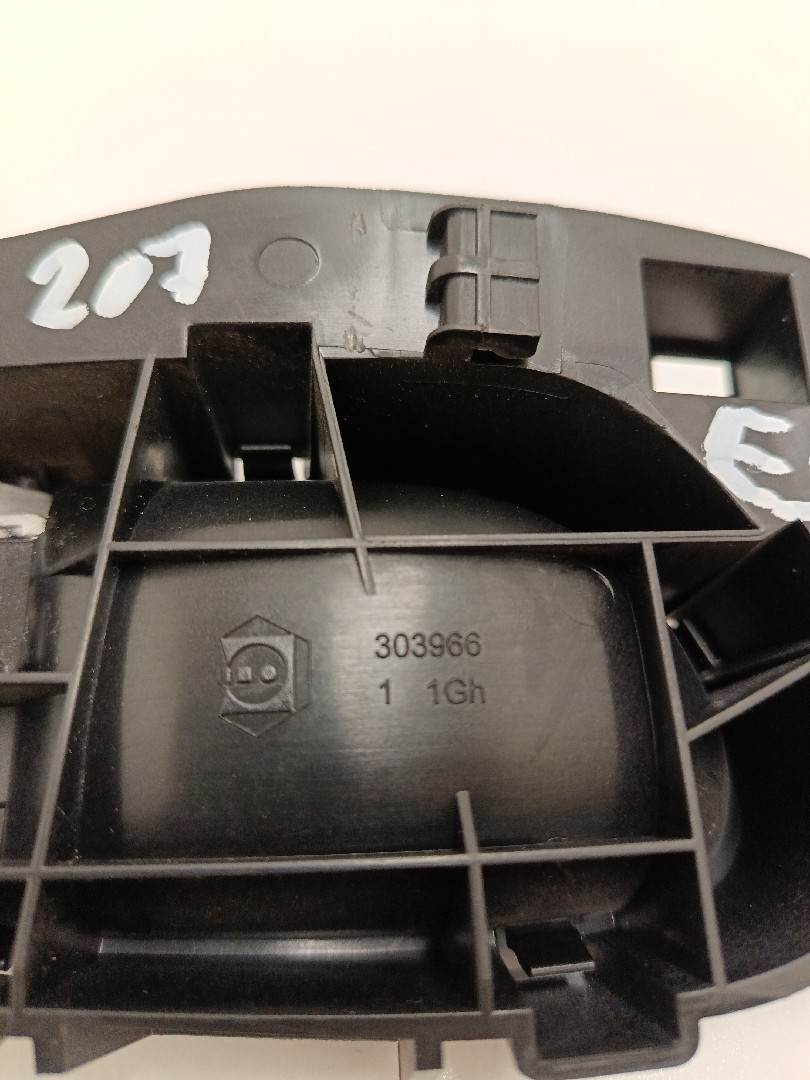 Puxador interior porta frente esquerdo PEUGEOT 207 (WA_, WC_) Imagem-2