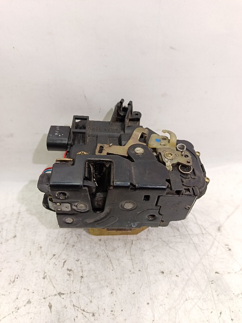 Fechadura / fecho porta frente direito AUDI - ID S_2436