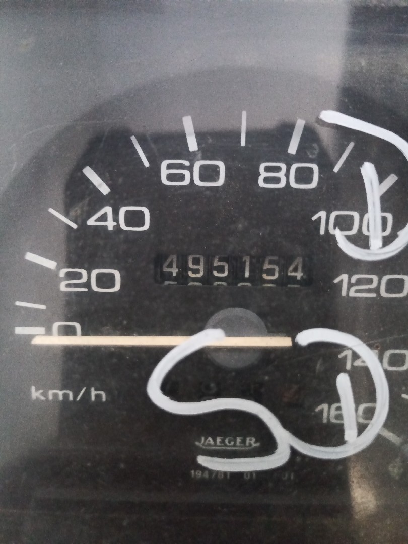 Quadrante / painel de instrumentos NISSAN Pick Up I (720) Imagem-1