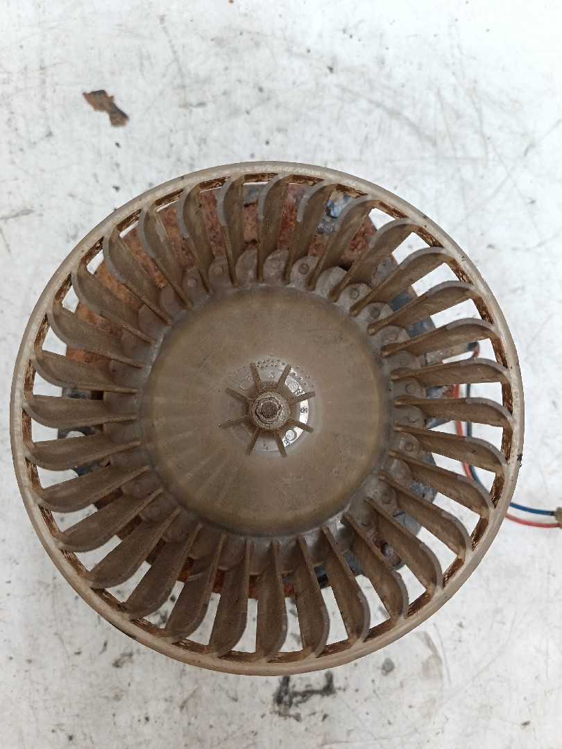 Motor da chauffage / sofagem NISSAN Pick Up I (720) Imagem-2