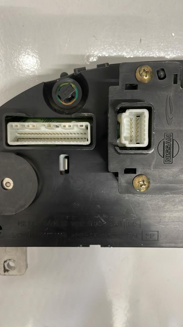 Quadrante / painel de instrumentos NISSAN Almera II Sedan (N16) Imagem-3