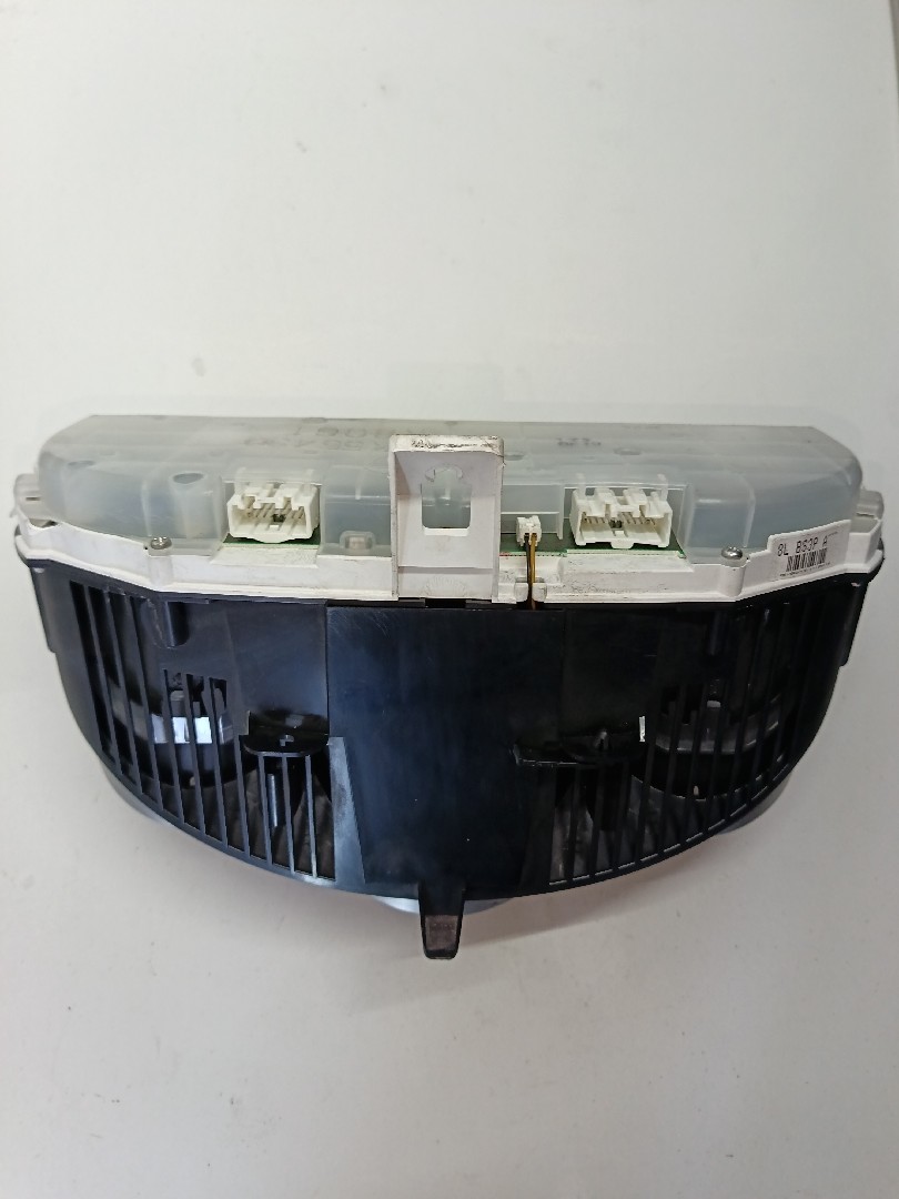 Quadrante / painel de instrumentos MAZDA 3 Sedan (BK) Imagem-1