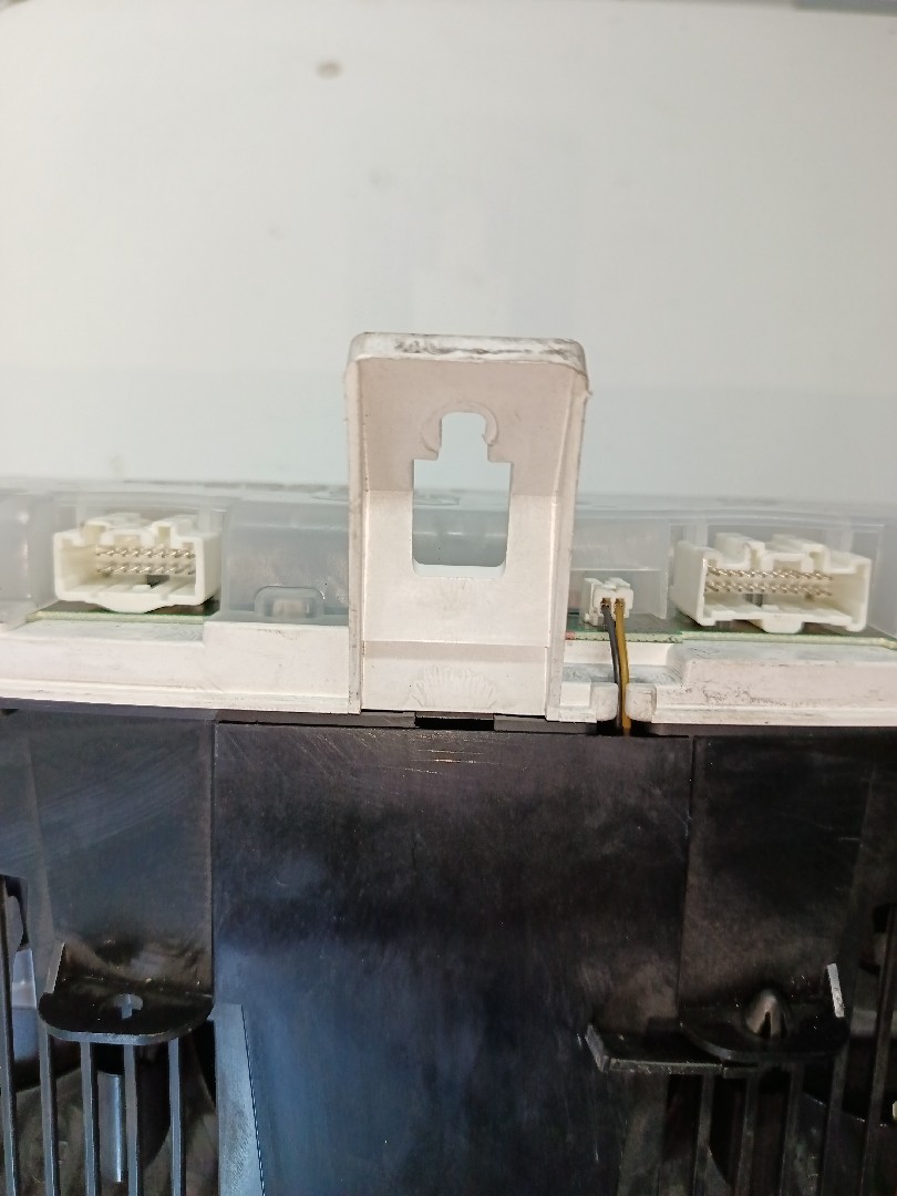 Quadrante / painel de instrumentos MAZDA 3 Sedan (BK) Imagem-2