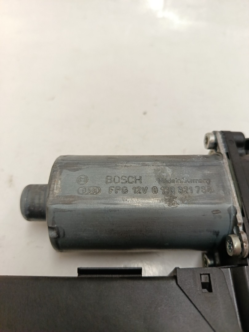 Fechadura / fecho porta frente direito AUDI A4 (8EC, B7) Imagem-4