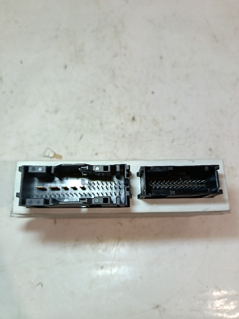 Módulo genérico BMW 1 Cabriolet (E88) Imagem-2