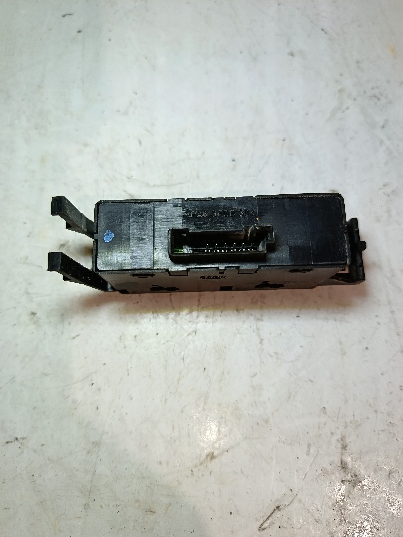 Comando / botão / interruptor vidros frente direito BMW 3 (E46) Imagem-1