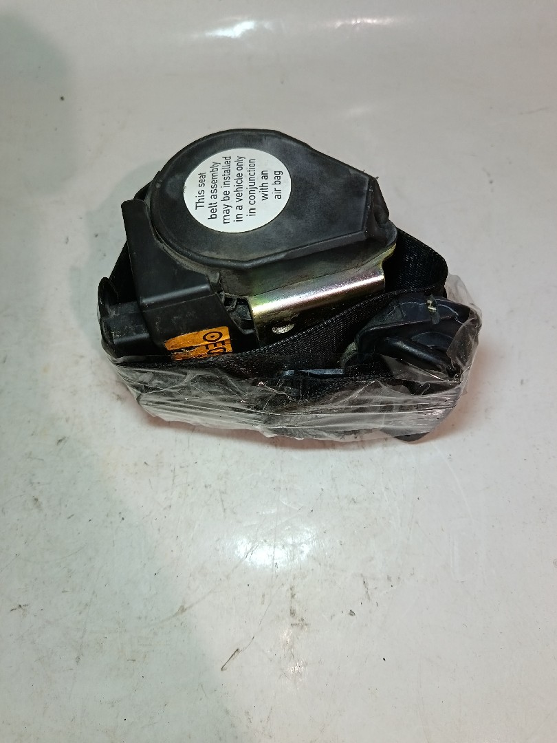 Right front seatbelt BMW 3 (E46) Imagem-1