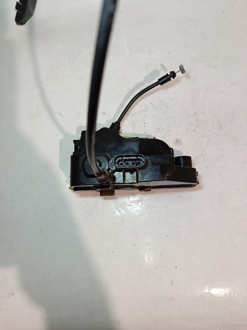 Fechadura / fecho porta frente esquerdo RENAULT - ID S_2869