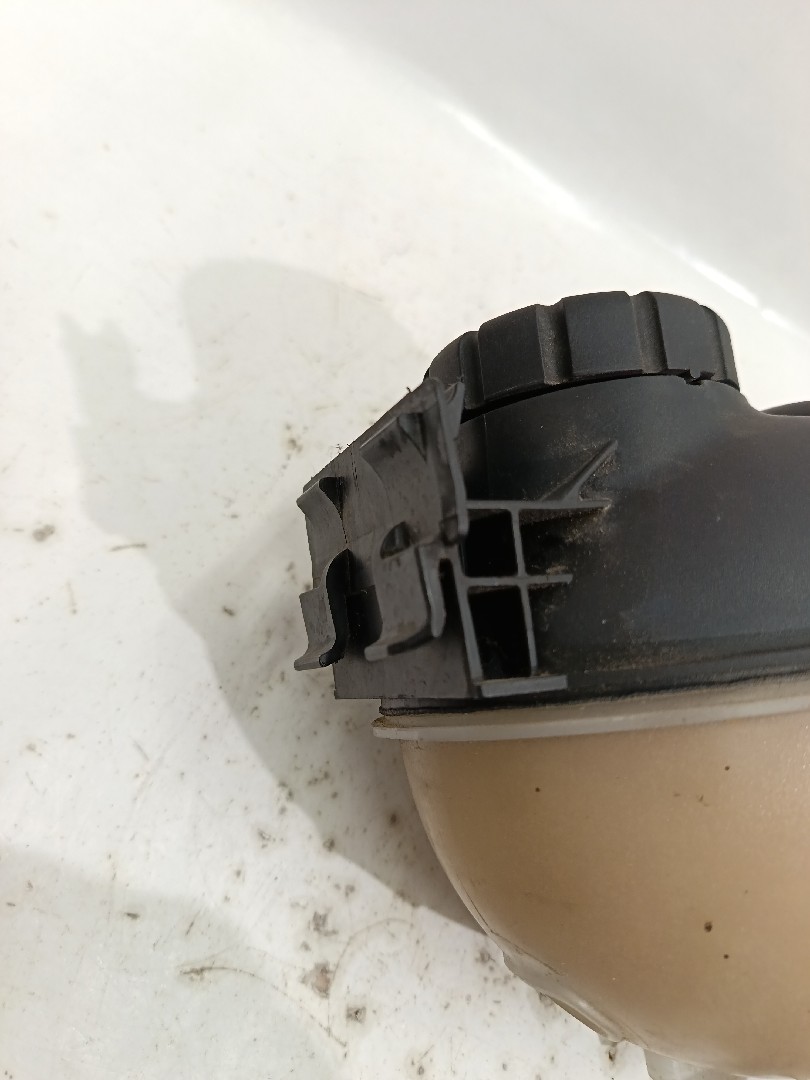 Reservatório / depósito da água / líquido de refrigeração MERCEDES-BENZ Classe C Carrinha (S204) Imagem-3