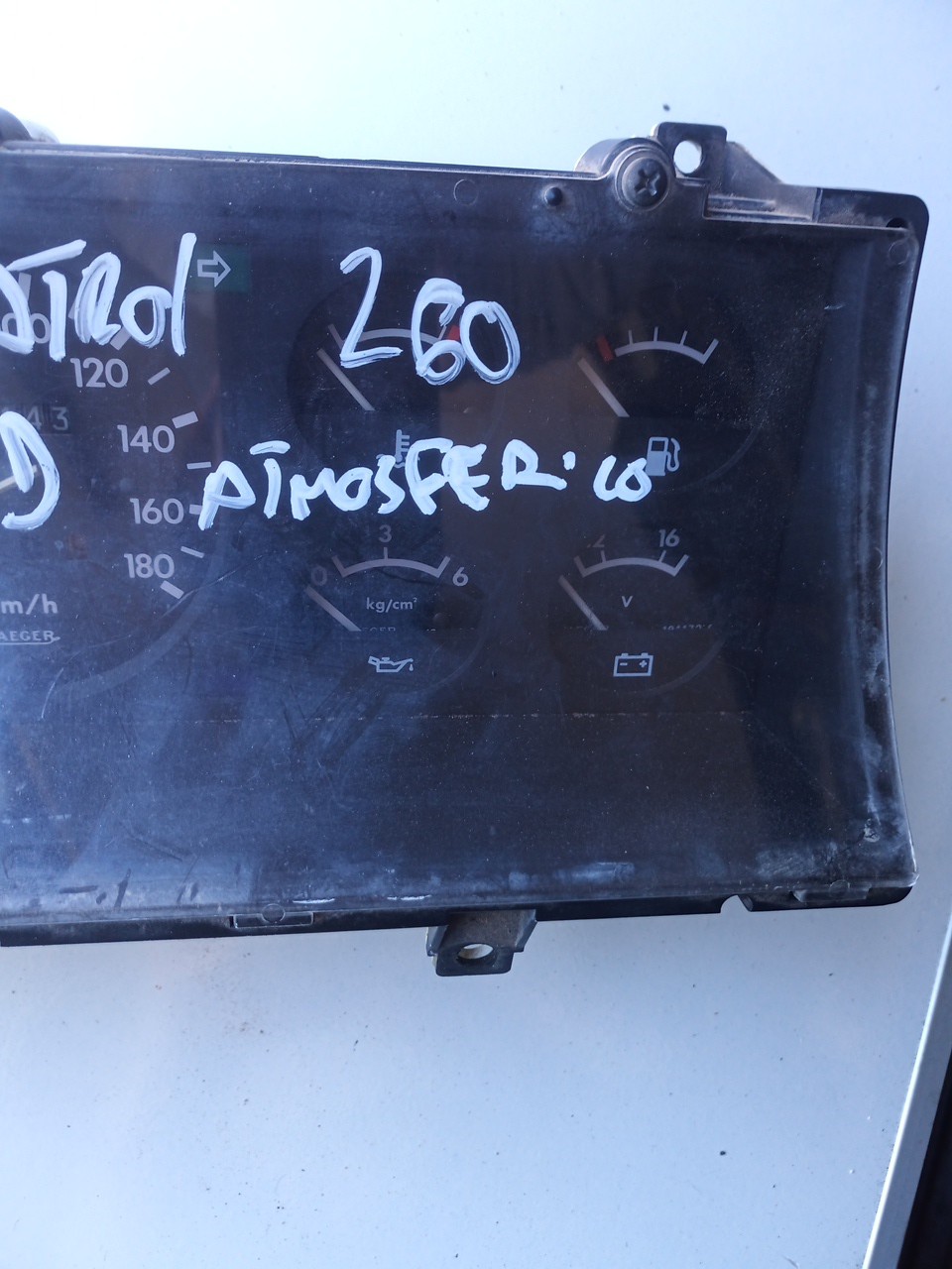 Quadrante / painel de instrumentos NISSAN Patrol III Wagon (W260) Imagem-3