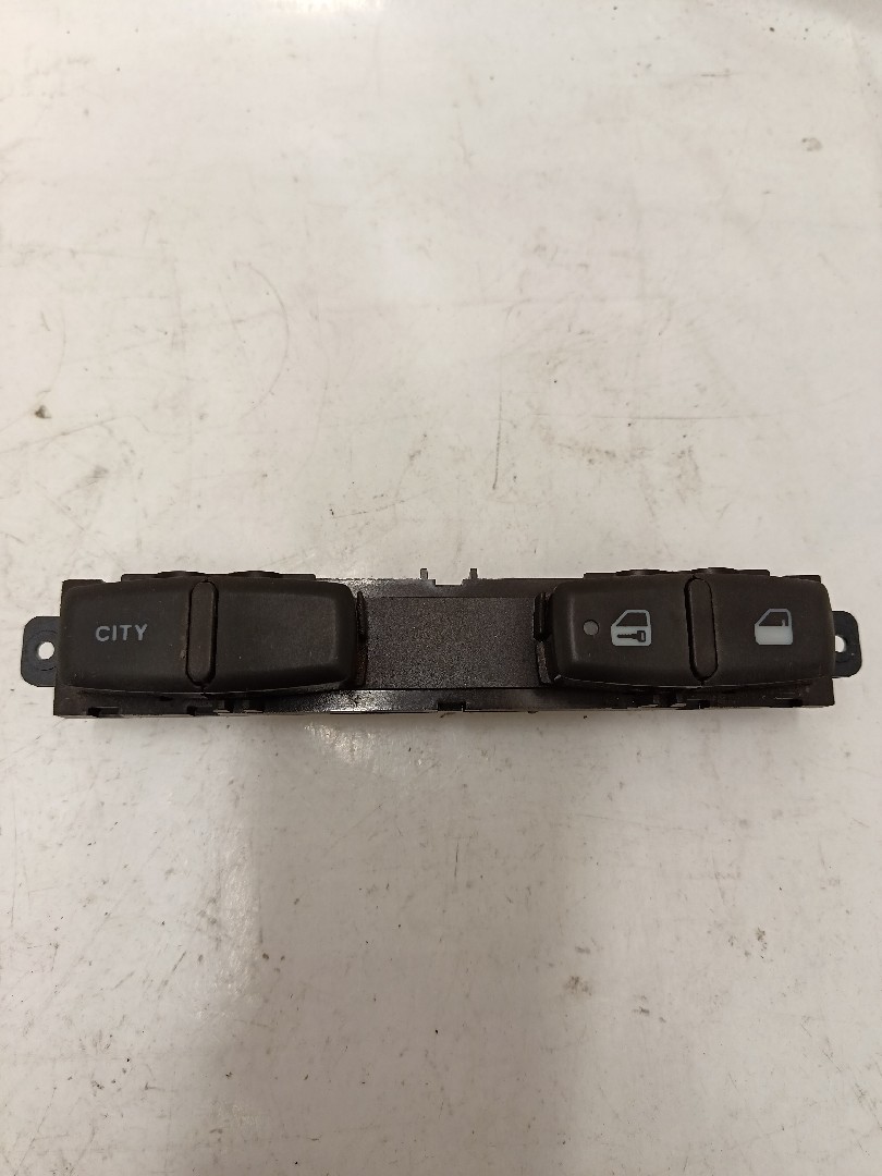 Botão / interruptor trancar portas LANCIA - ID S_3054