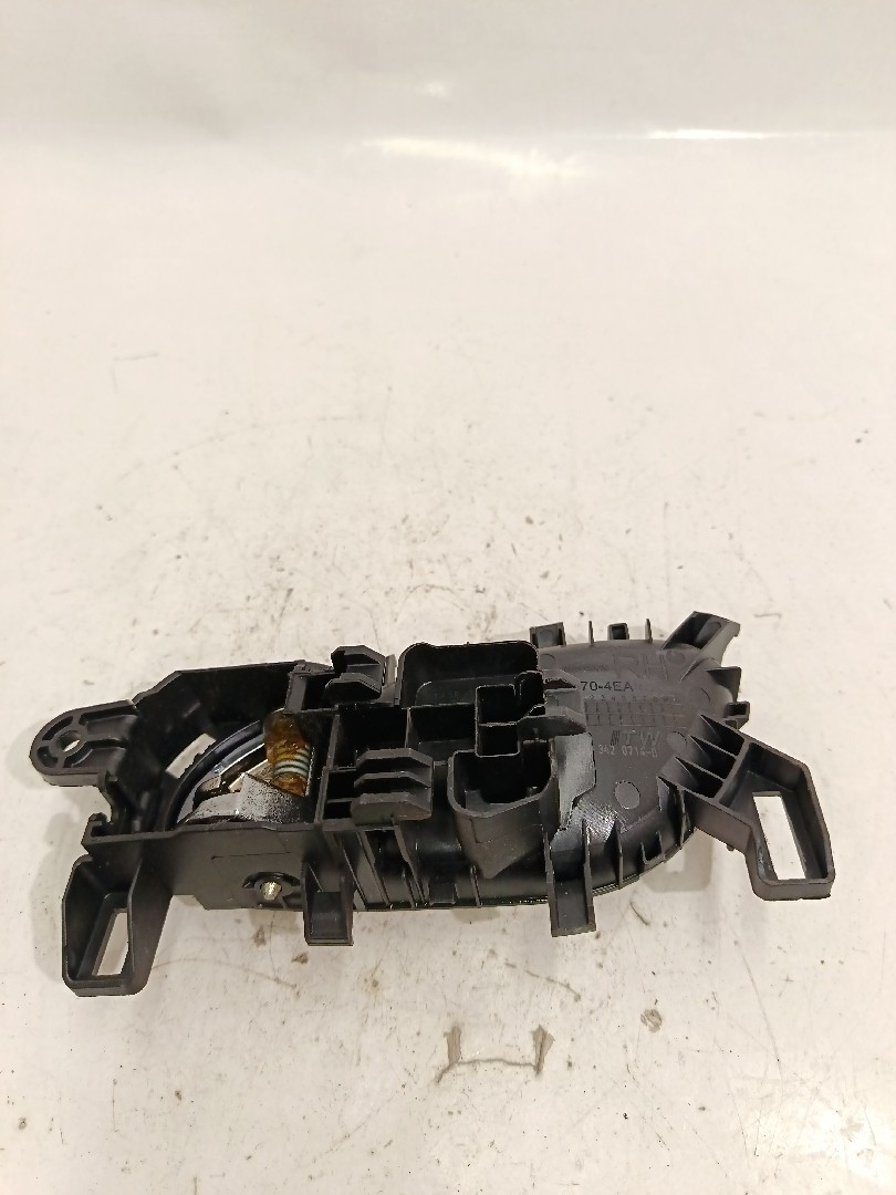 Puxador interior porta trás direito NISSAN Qashqai II (J11) Imagem-1