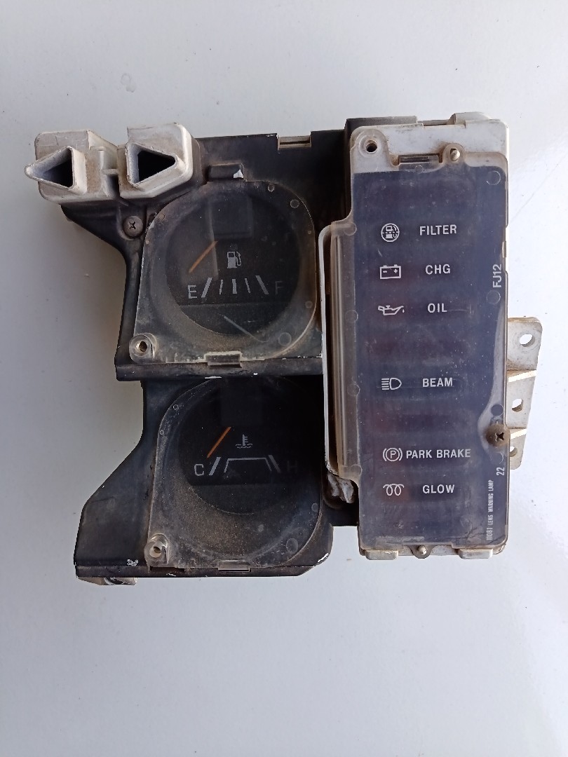 Quadrante / painel de instrumentos NISSAN - ID S_3166