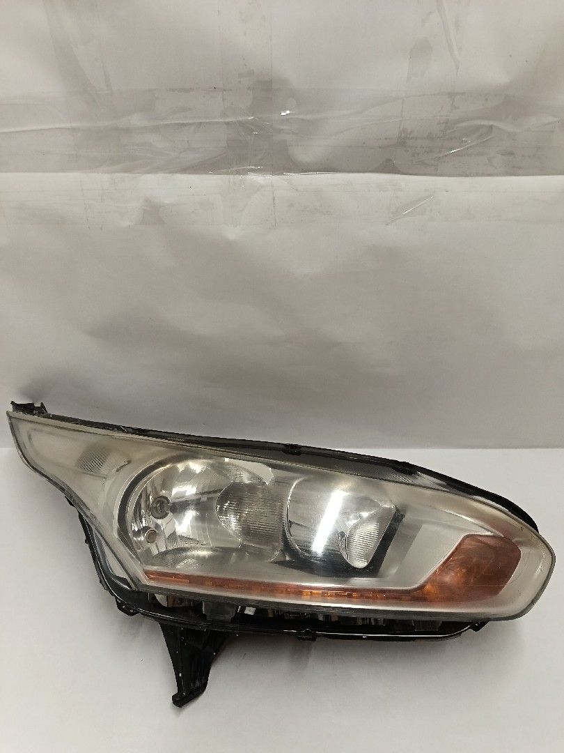 Right Headlight FORD - ID S_3217