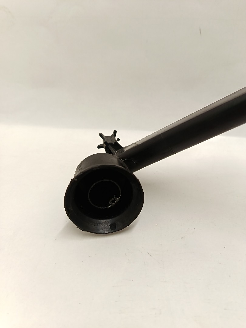 Windshield washer tank MERCEDES-BENZ Classe C Carrinha (S205) Imagem-5