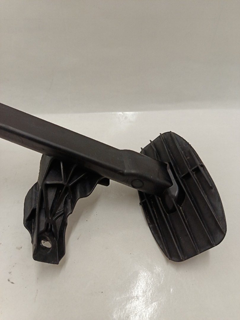 Windshield washer tank MERCEDES-BENZ Classe C Carrinha (S205) Imagem-6