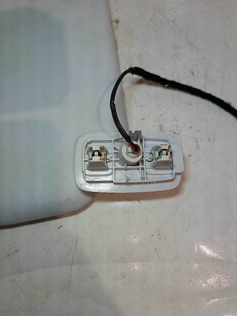 Pála de sol esquerda PEUGEOT 308 SW II Van (LC_) Imagem-3