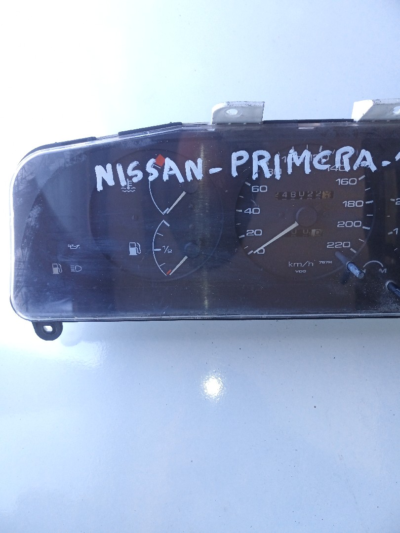 Quadrante / painel de instrumentos NISSAN Primera Sedan (P10) Imagem-1