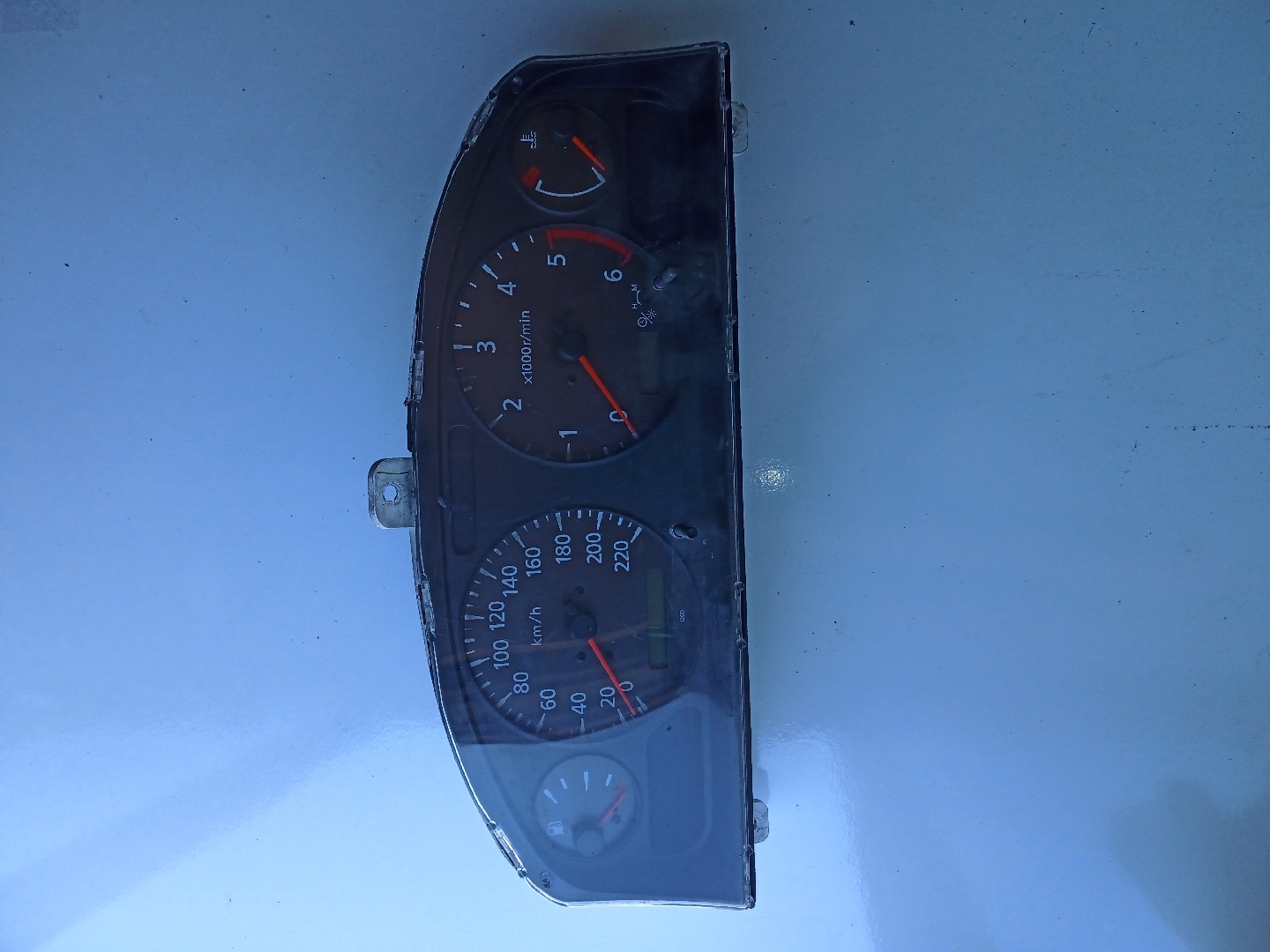 Quadrante / painel de instrumentos NISSAN - ID S_3333