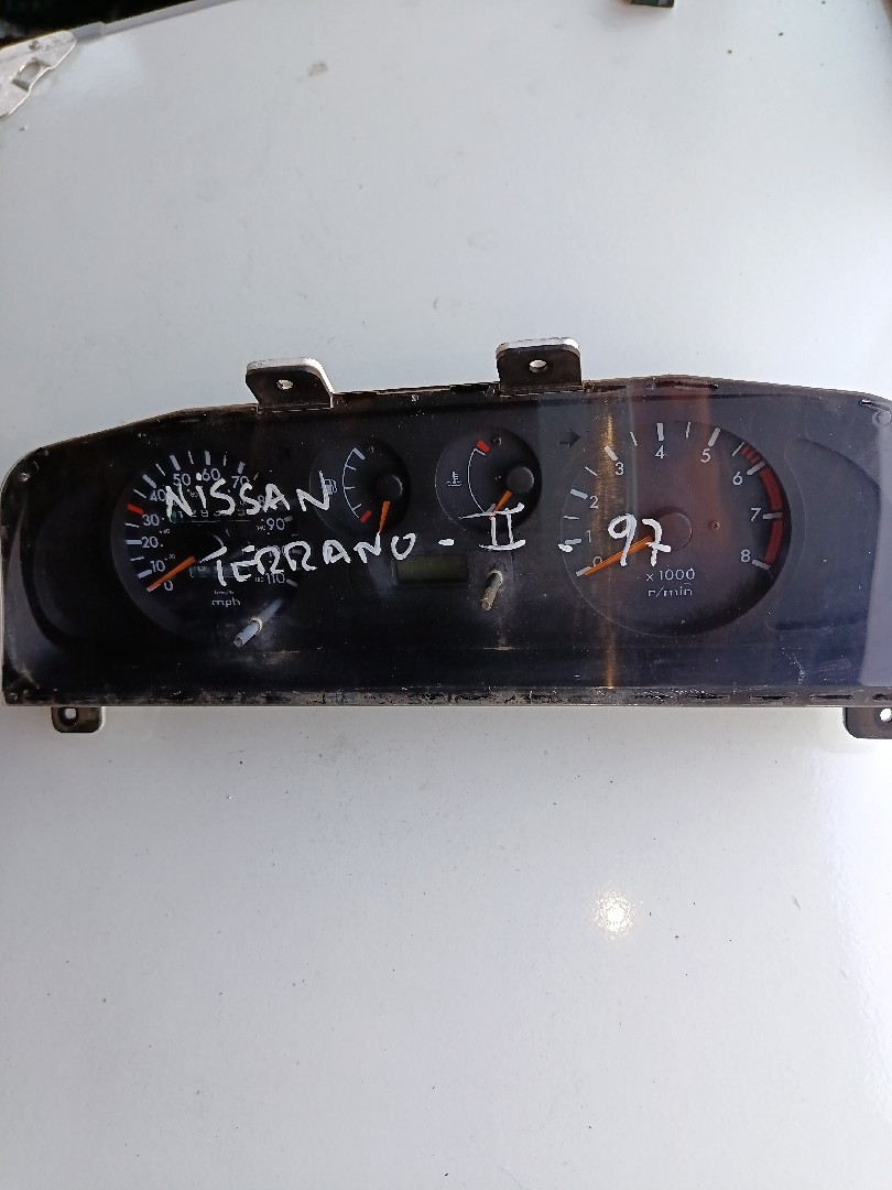 Quadrante / painel de instrumentos NISSAN - ID S_3337