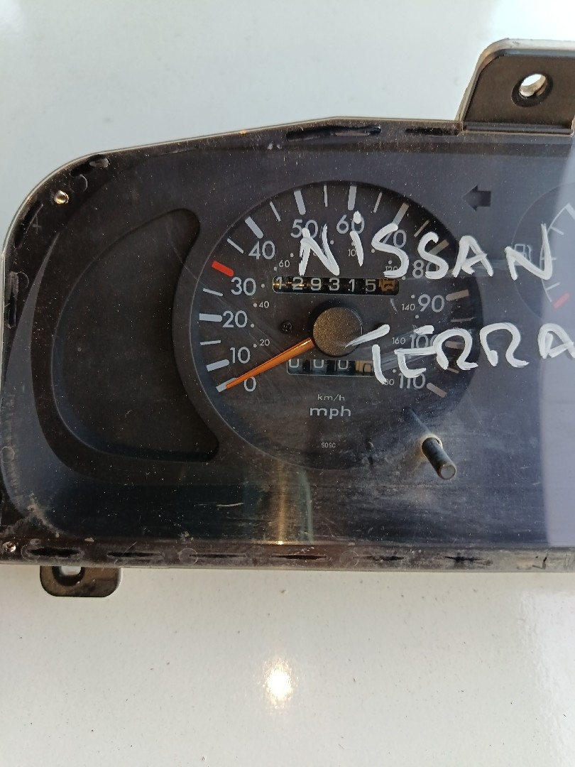 Quadrante / painel de instrumentos NISSAN Terrano II (R20) Imagem-3