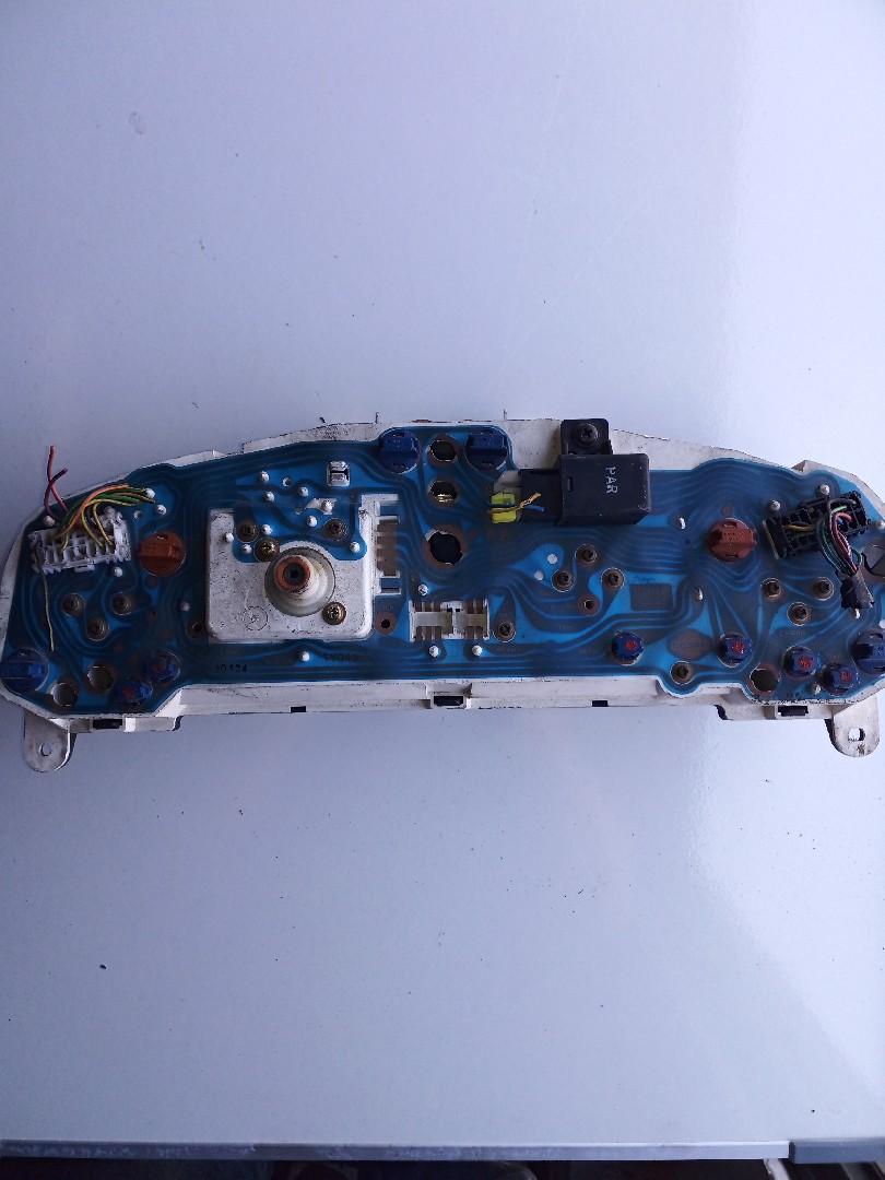 Quadrante / painel de instrumentos NISSAN Sunny III Sedan (N14) Imagem-1