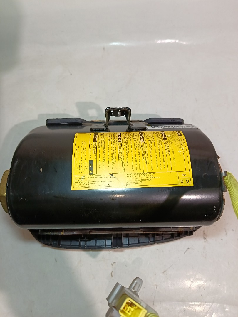 Airbag passageiro TOYOTA Yaris (_P1_) Imagem-3