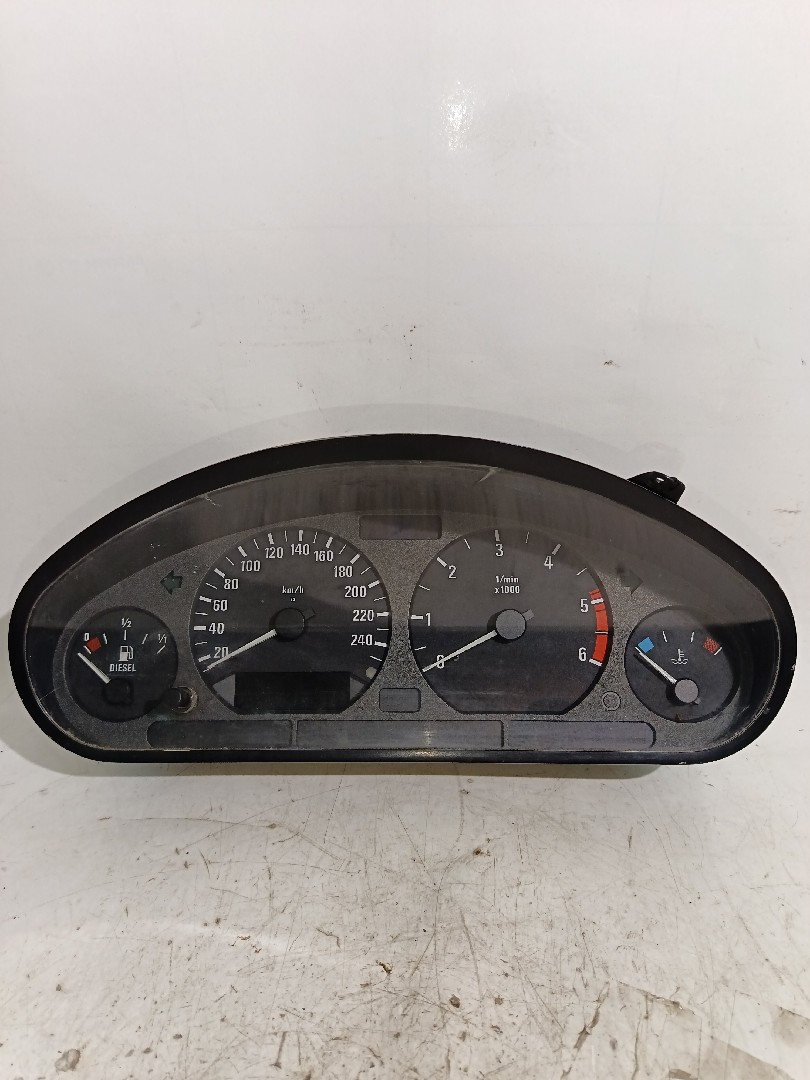 Quadrante / painel de instrumentos BMW - ID S_3479