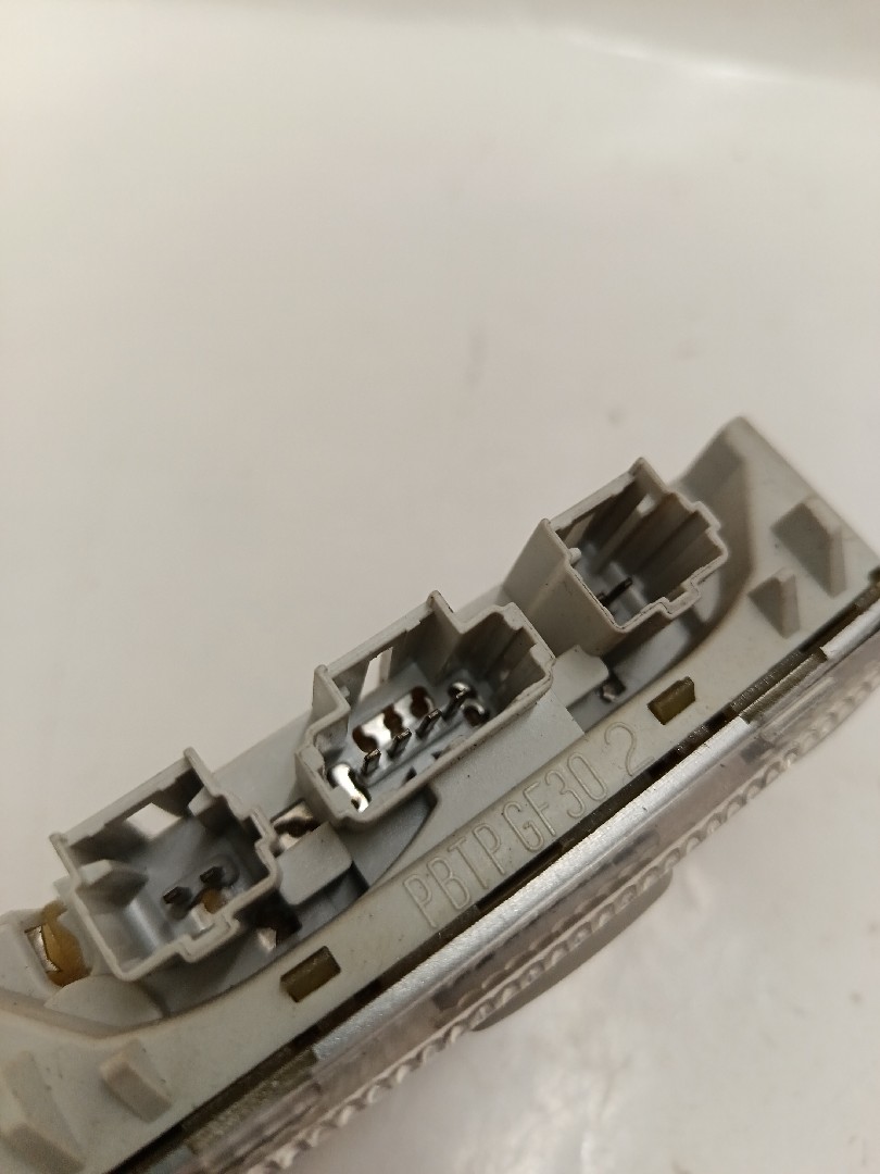 Plafonier central PEUGEOT 307 (3A/C) Imagem-4