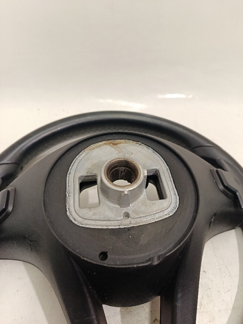 Steering wheel MERCEDES-BENZ Classe C Carrinha (S205) Imagem-2