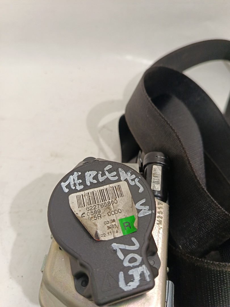 Pré-tensor cinto frente direito MERCEDES-BENZ Classe C Carrinha (S205) Imagem-3