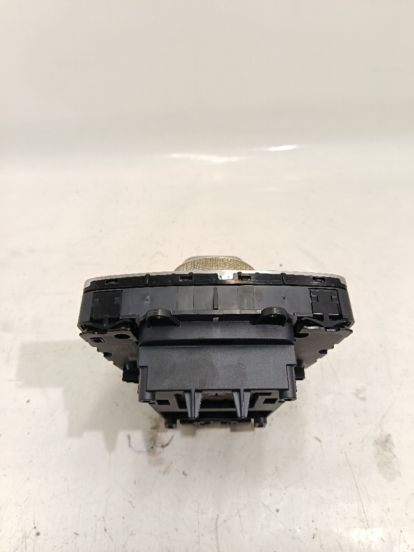 Multifunction control MERCEDES-BENZ Classe C Carrinha (S205) Imagem-2