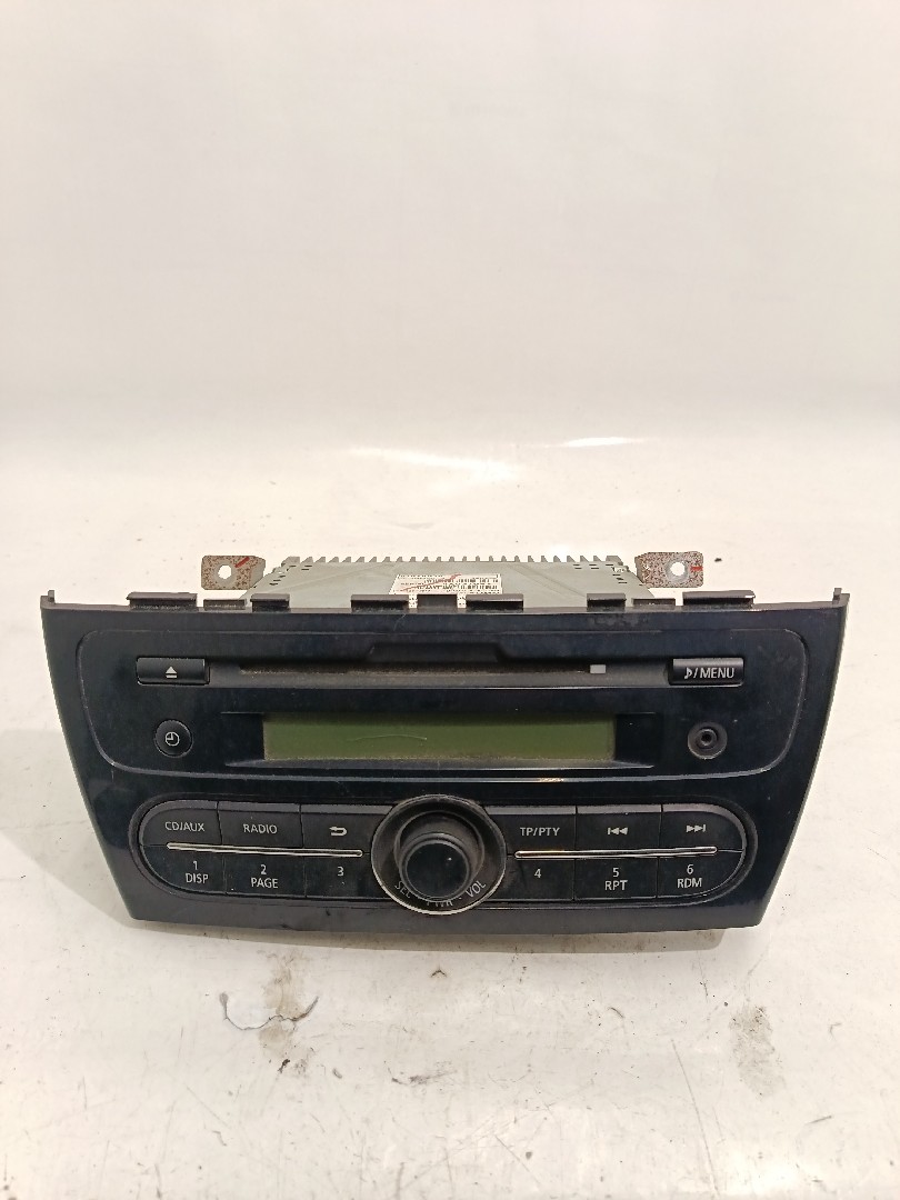 Rádio / auto-rádio MITSUBISHI - ID S_3653