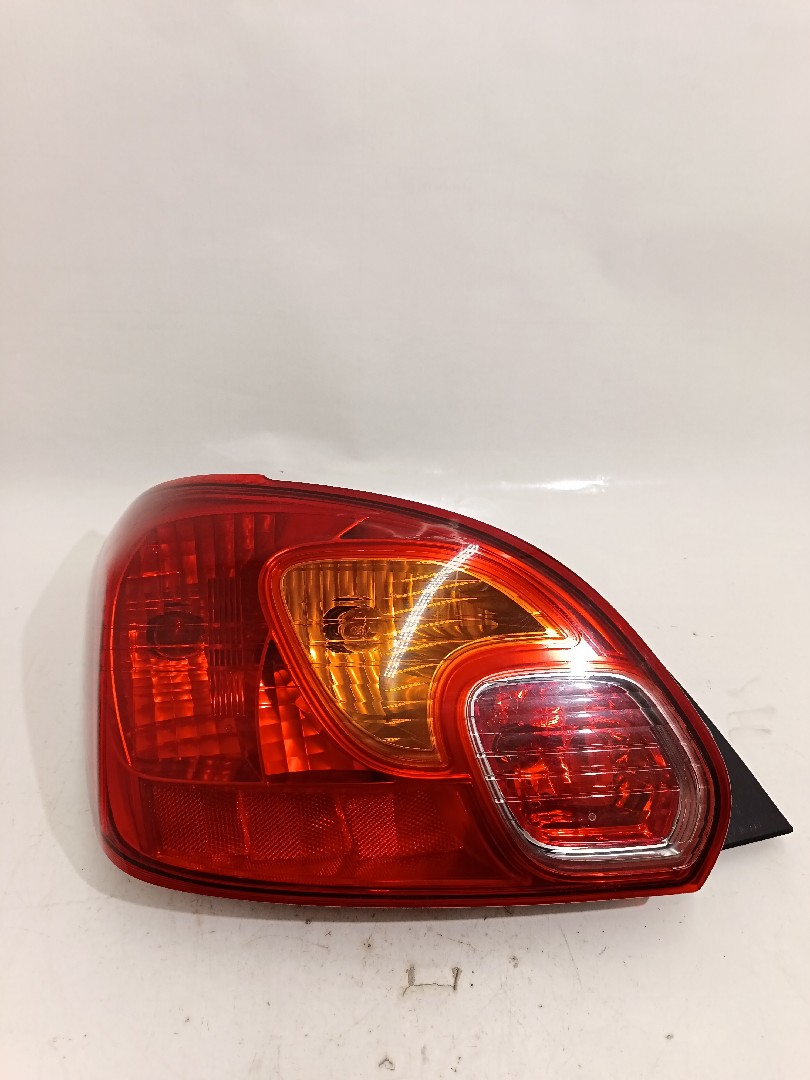 Left Tail light MITSUBISHI - ID S_3703
