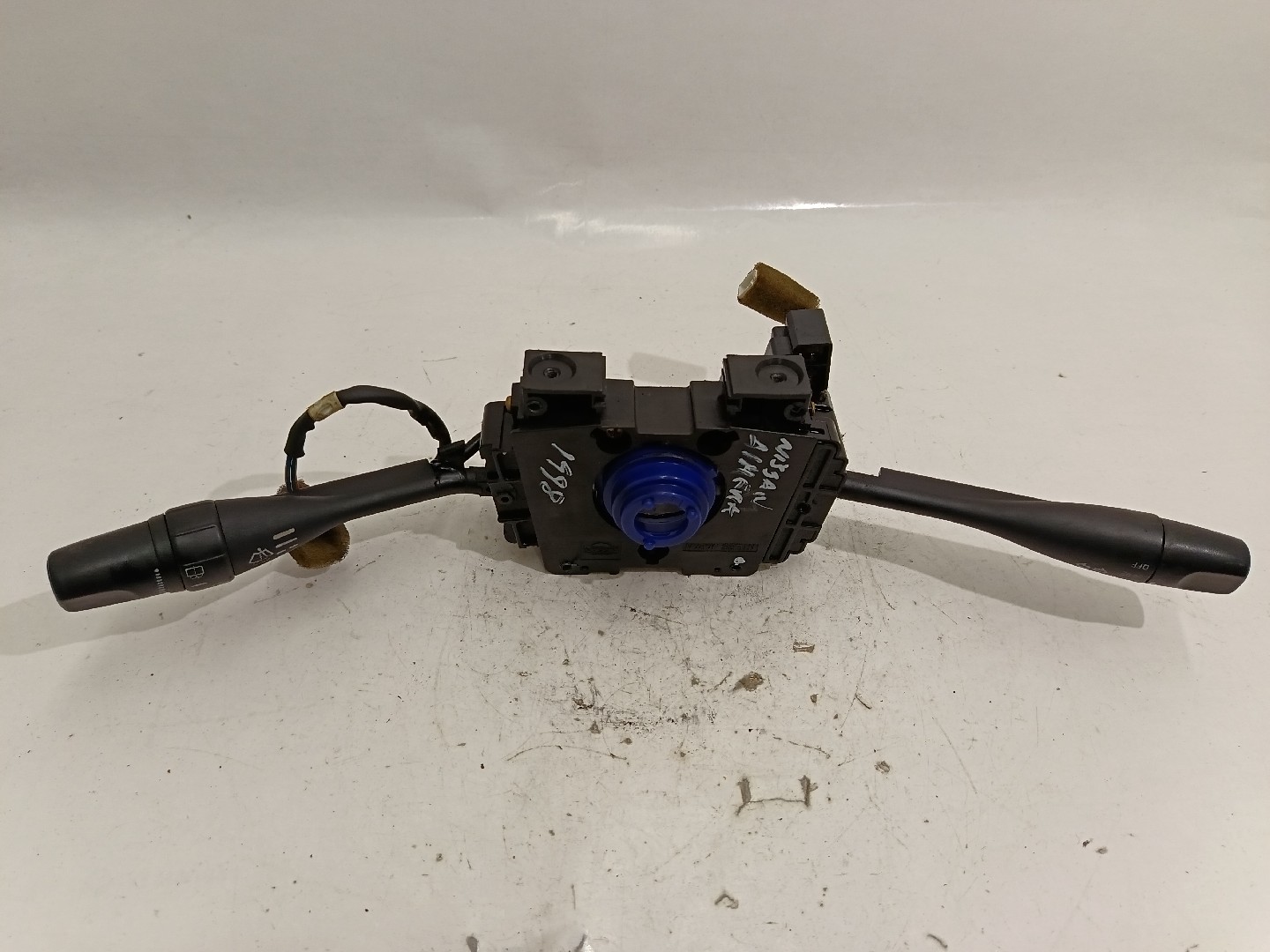 Manípulo do limpa vidros NISSAN - ID S_3707