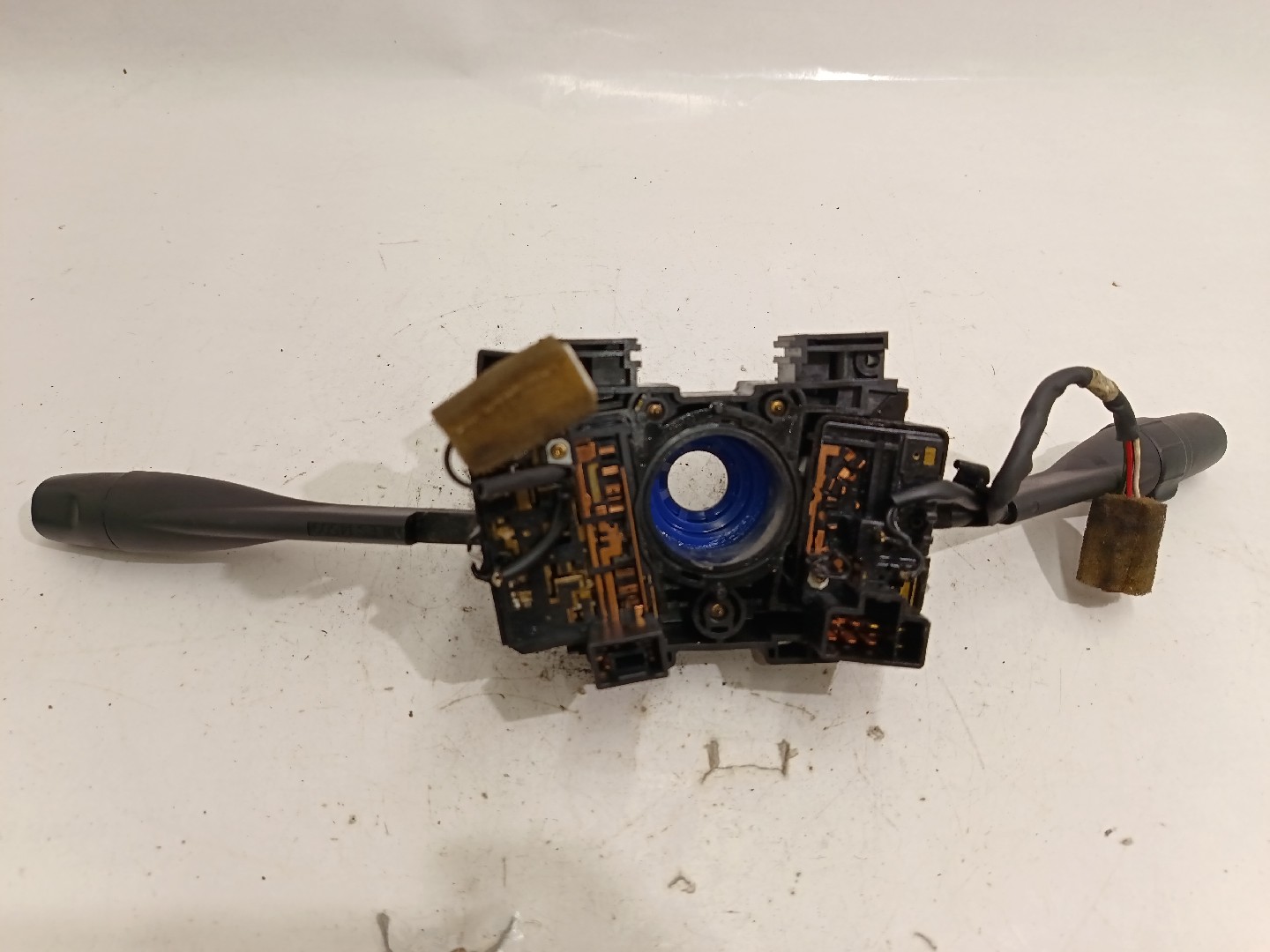 Manípulo do limpa vidros NISSAN Almera I Sedan (N15) Imagem-2