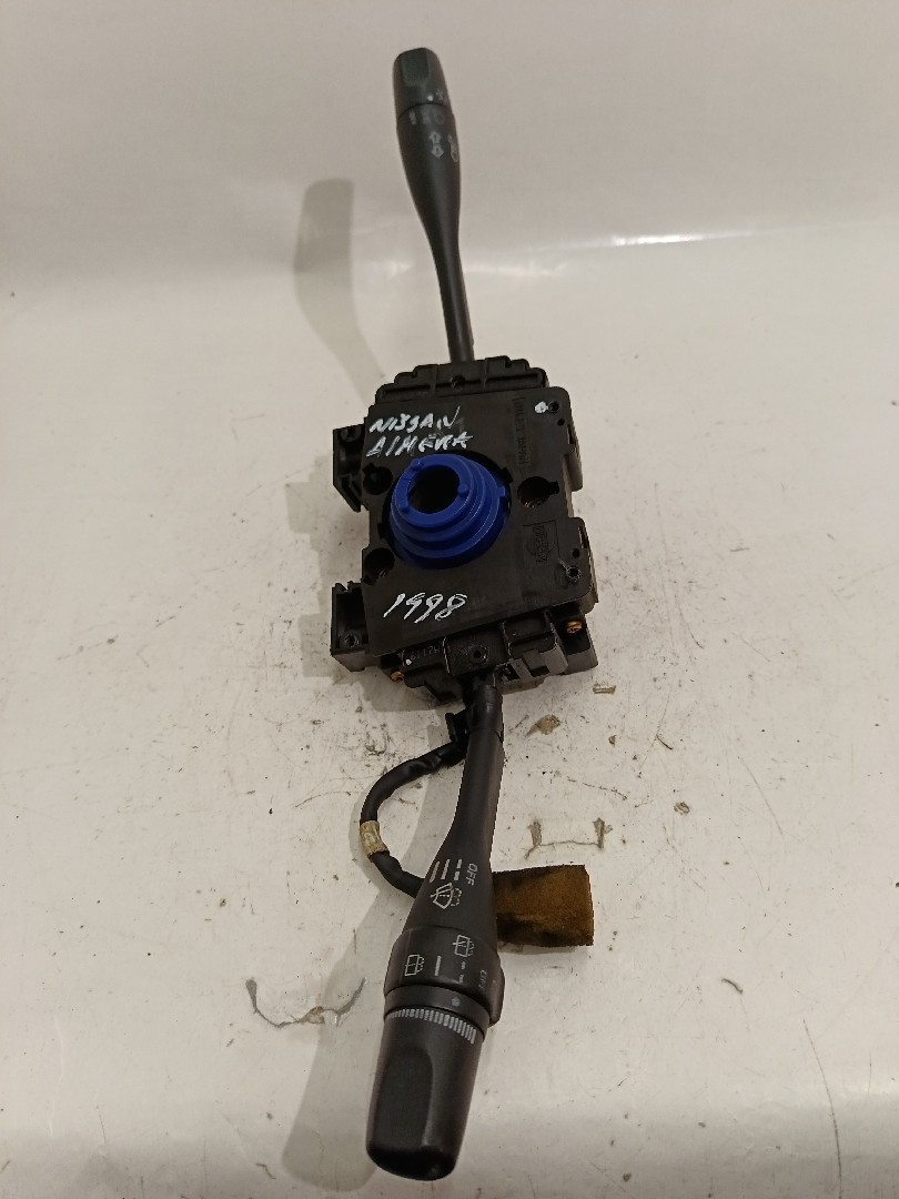 Manípulo do limpa vidros NISSAN Almera I Sedan (N15) Imagem-3