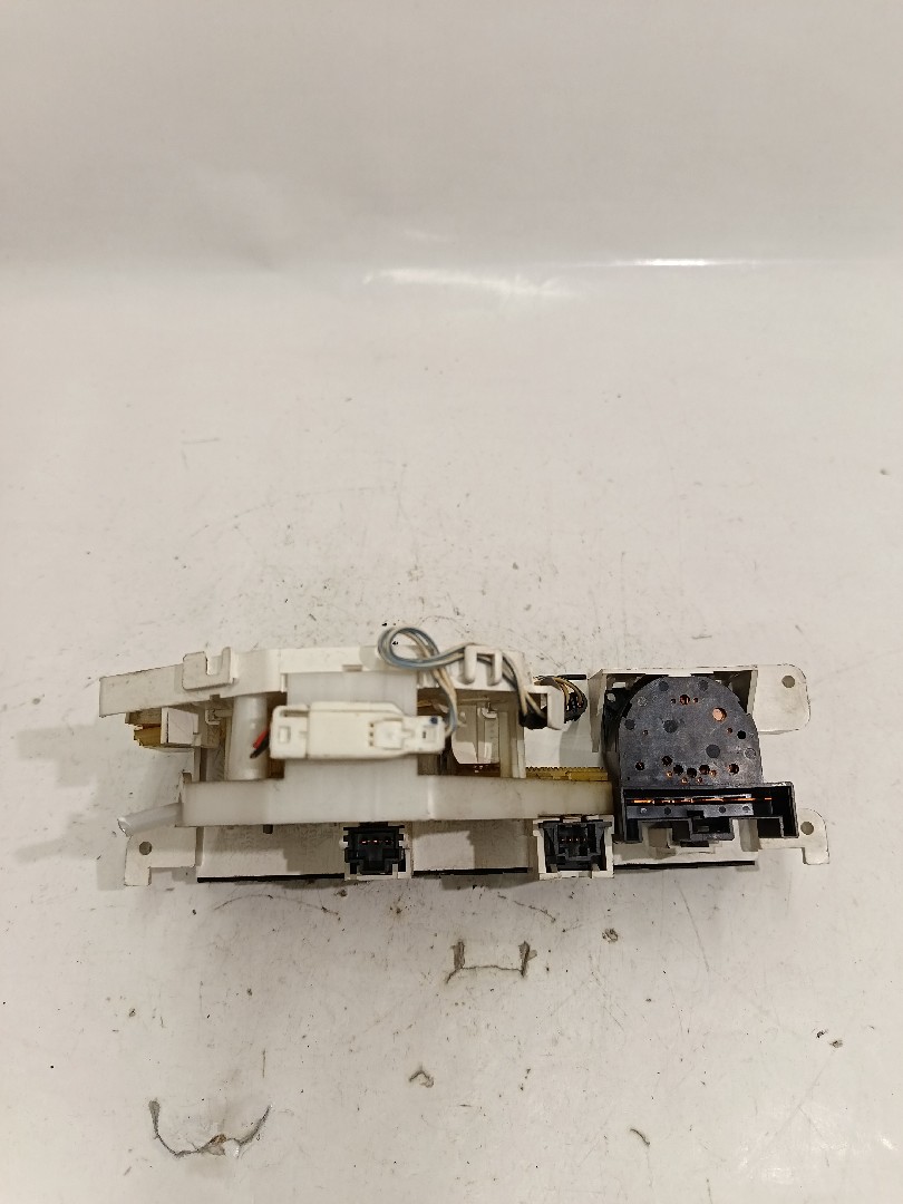 Comando chauffage / sofagem NISSAN Almera I Sedan (N15) Imagem-3