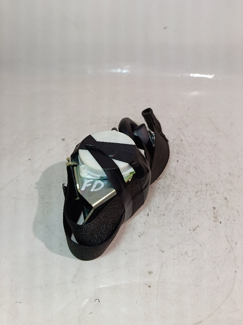 Cinto frente direito BMW - ID S_39