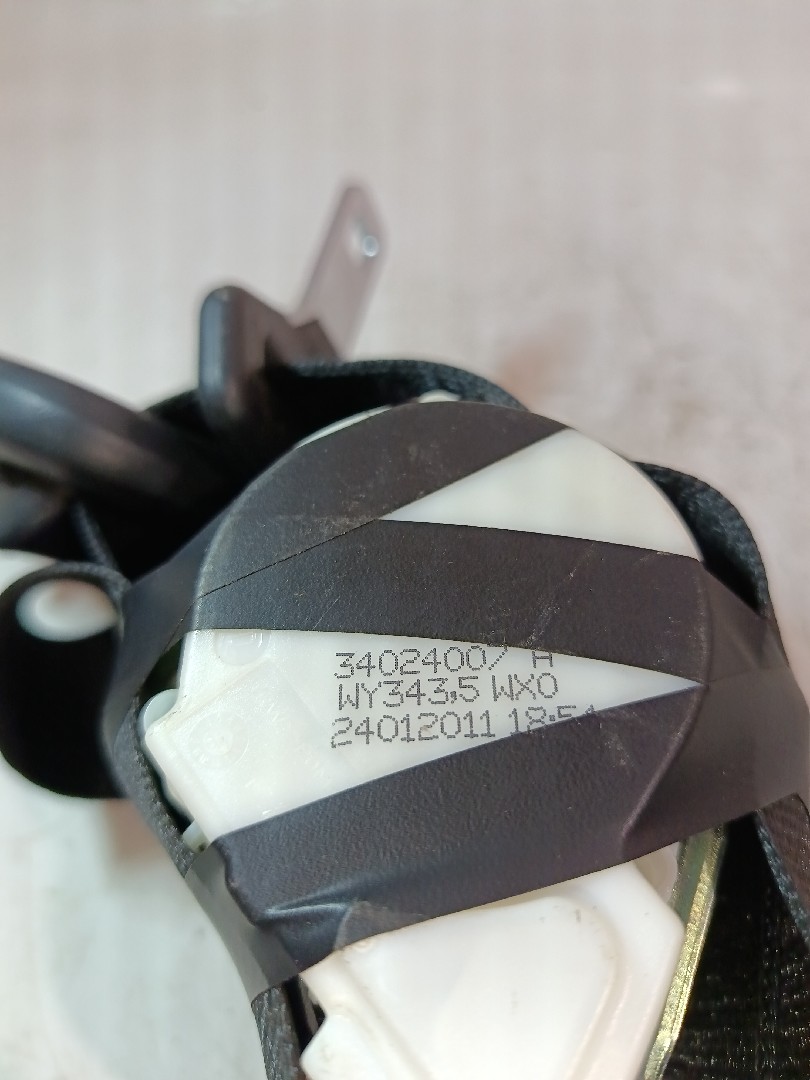 Cinto frente direito BMW 1 Cabriolet (E88) Imagem-3