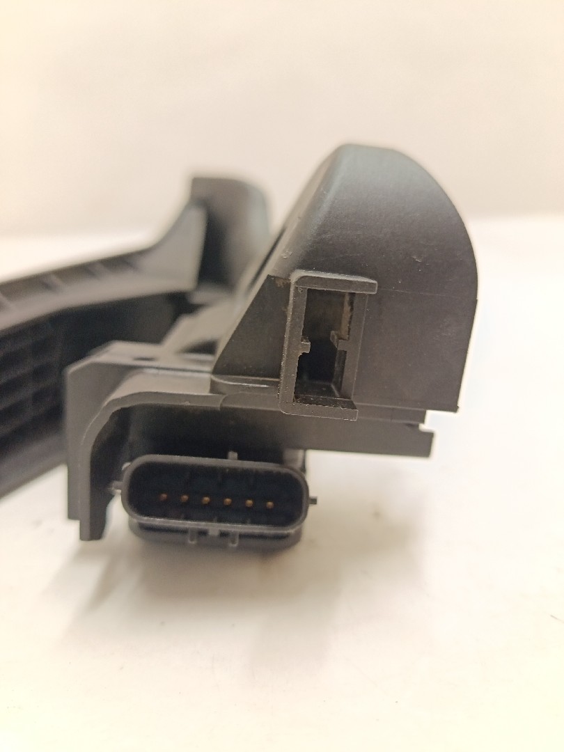 Pedal do acelerador VOLKSWAGEN Passat Variant (3C5) Imagem-3