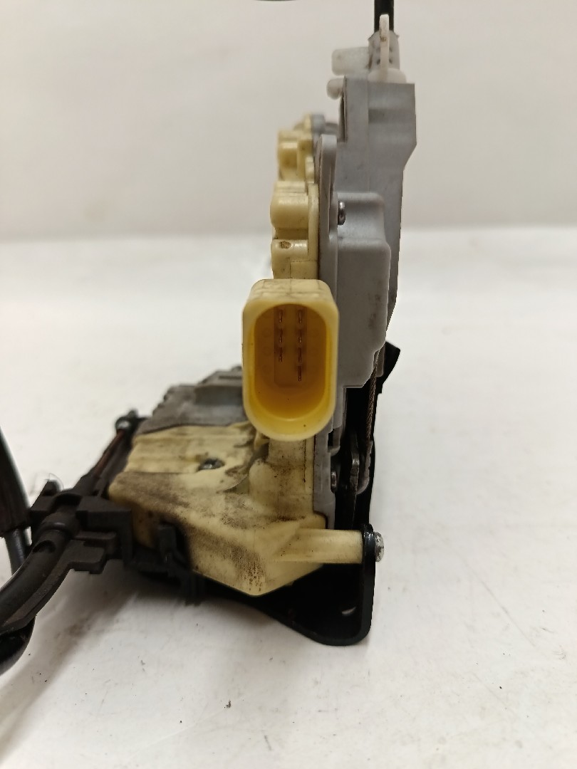 Fechadura / fecho porta frente direito VOLKSWAGEN Passat Variant (3C5) Imagem-3