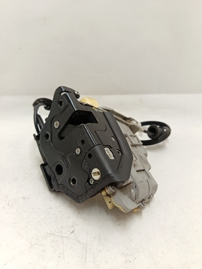 Fechadura / fecho porta frente direito VOLKSWAGEN Passat Variant (3C5) Imagem-4