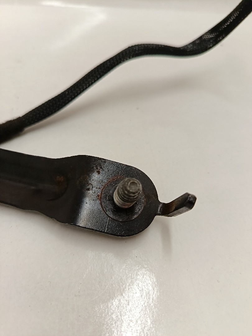 Encaixe de cinto frente esquerdo RENAULT Megane III (BZ0_) Imagem-2