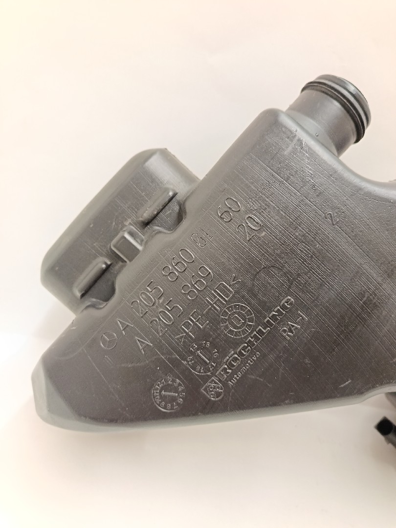 Windshield washer tank MERCEDES-BENZ Classe C Carrinha (S205) Imagem-1