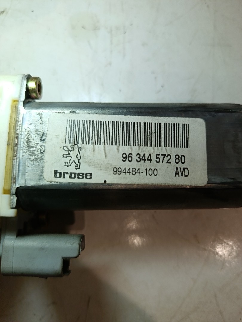 Elevador vidros frente direito PEUGEOT 307 Break (3E) Imagem-3