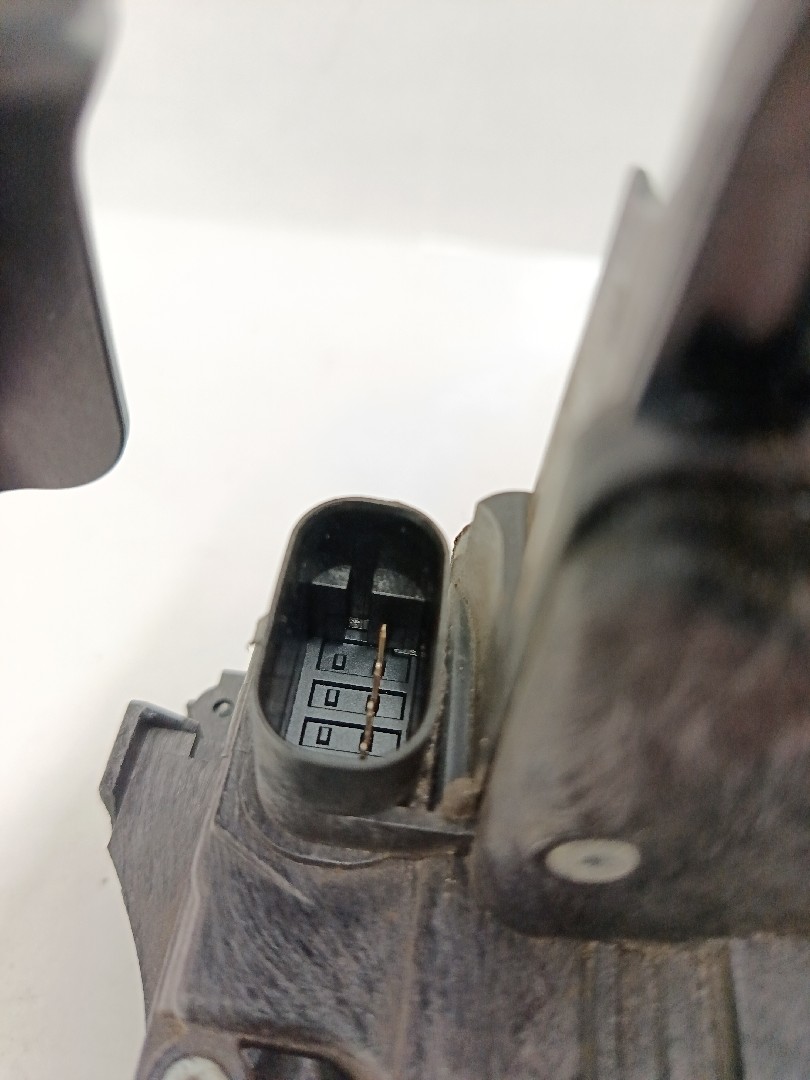 Fechadura / fecho porta frente direito MERCEDES-BENZ Classe C Carrinha (S205) Imagem-4