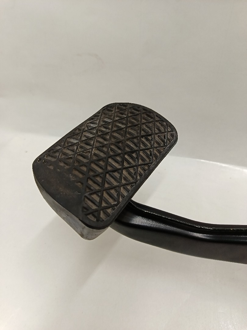 Pedal da embraiagem MERCEDES-BENZ Classe C Carrinha (S205) Imagem-2